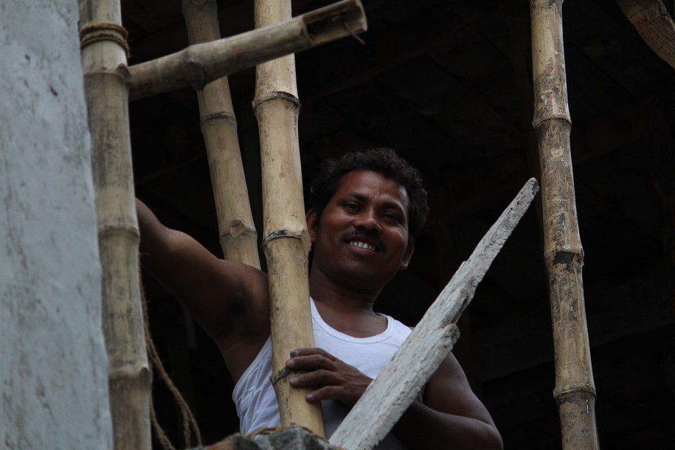 a construction worker in india_coronavirus_Wikimedia Commons