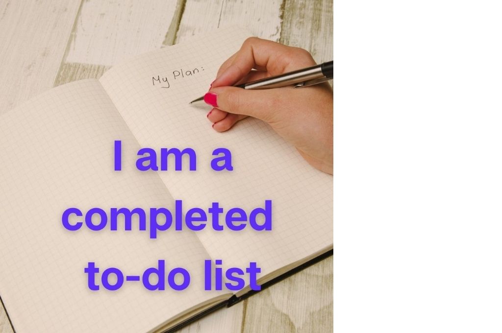 blank to-do list with the text 'i am a completed to-do list' in purple-affirmations